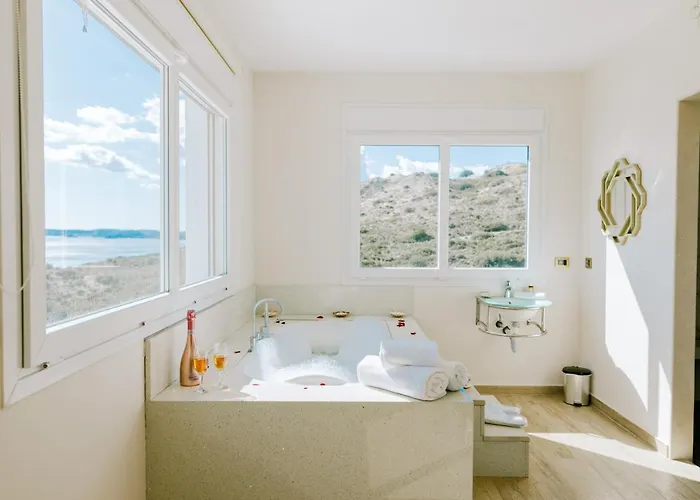 The Three Graces Villa *