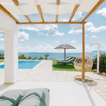 The Three Graces * Antimachia