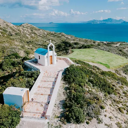 The Three Graces * Antimachia